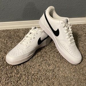 Nike Court Vision Sneaker